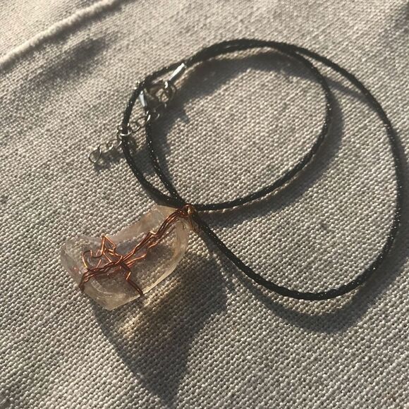 🌊 CLEAR SEAGLASS WIREWRAPPED DRUZY NECKLACE 🌊 - Picture 5 of 6